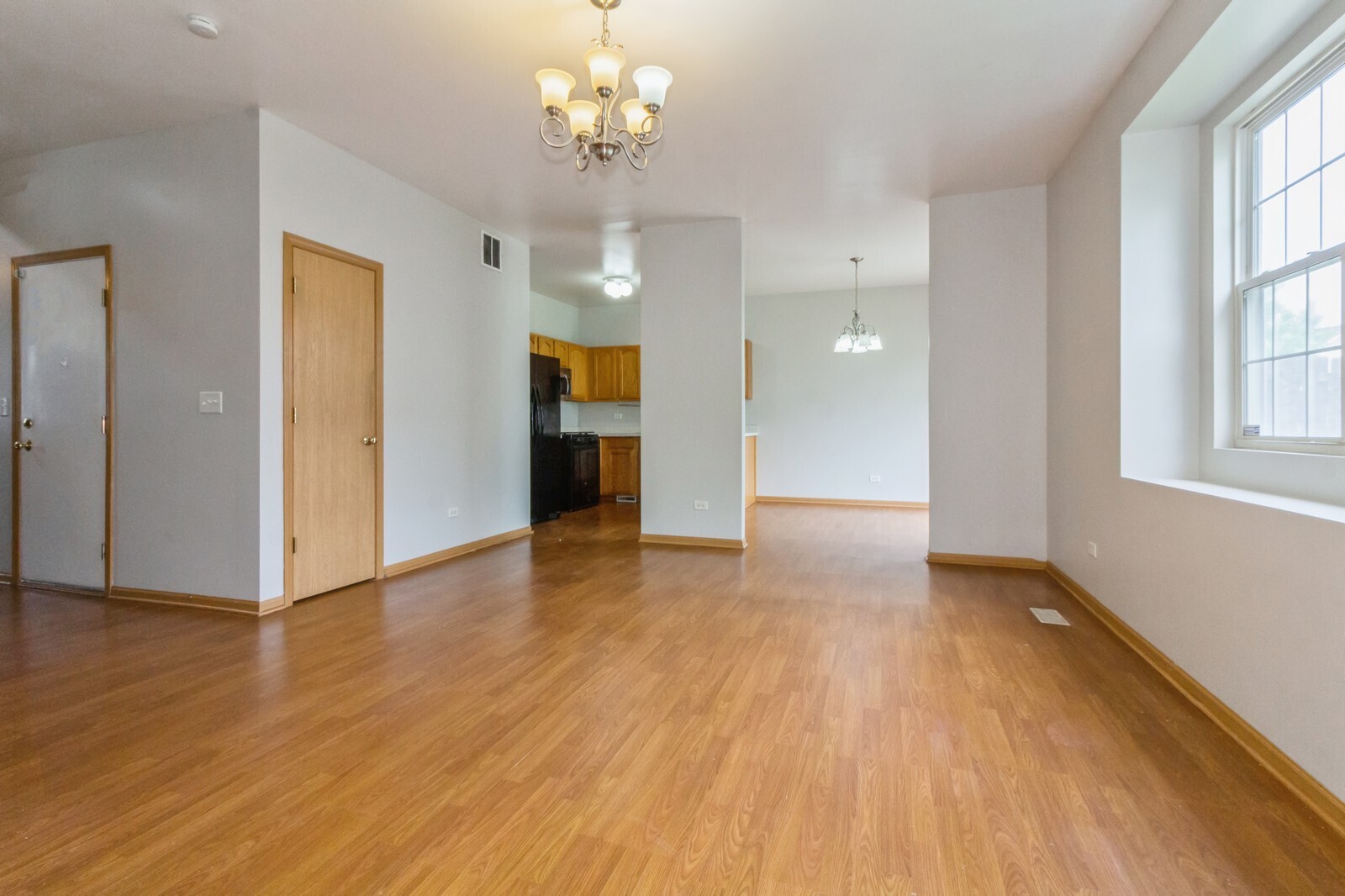 Property Photo: 3856 Pathfinder Lane IL 60435