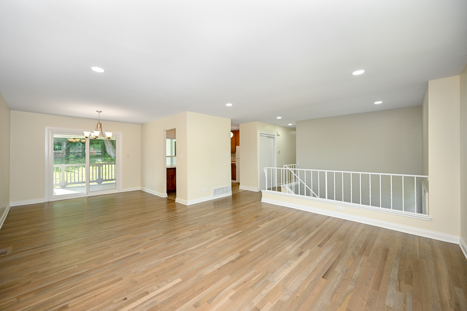 Property Photo: 21W745 Glen Valley Drive IL 60137