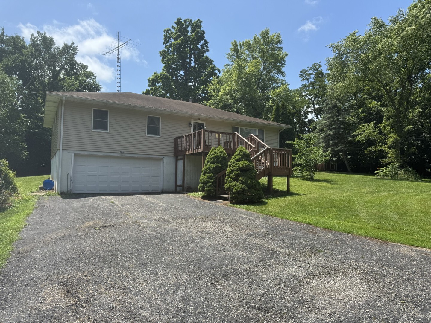 Property Photo:  2212 N Il Rt 178 Highway  IL 61370 
