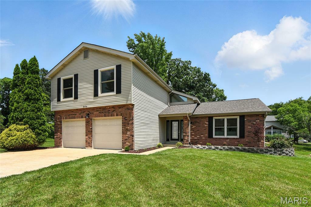 Property Photo: 2174 Willow Ridge Lane MO 63017