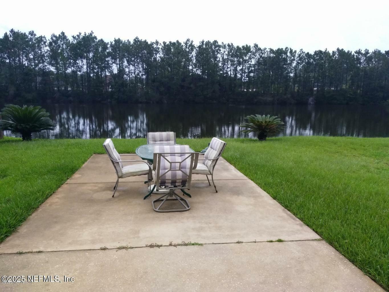 Property Photo: 12895 Bentwater Drive FL 32246