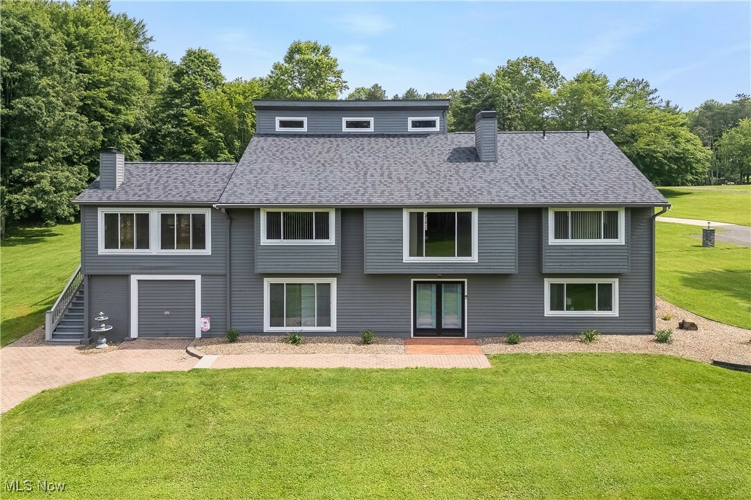 Property Photo: 13645 Salem Church Street NE OH 44669