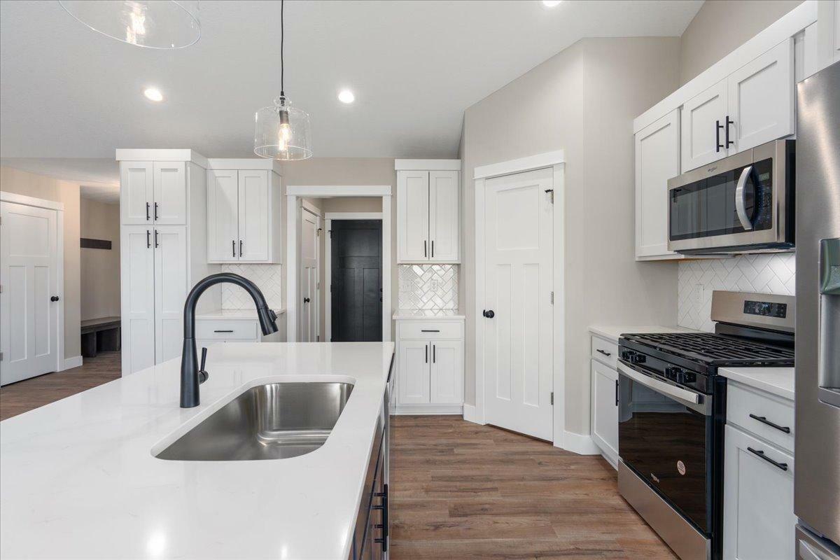 Property Photo:  943 146th Avenue  WI 54017 