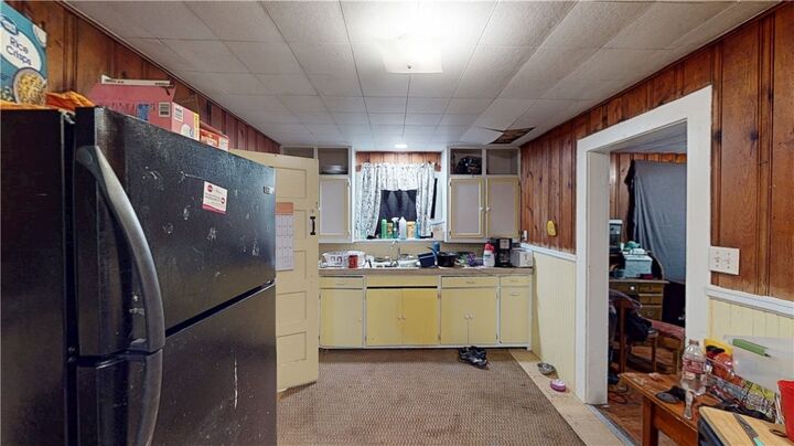 Property Photo:  290 W 22nd Street  AR 72701 