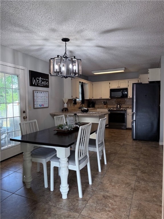 Property Photo: 604 W Carver Street AR 72949