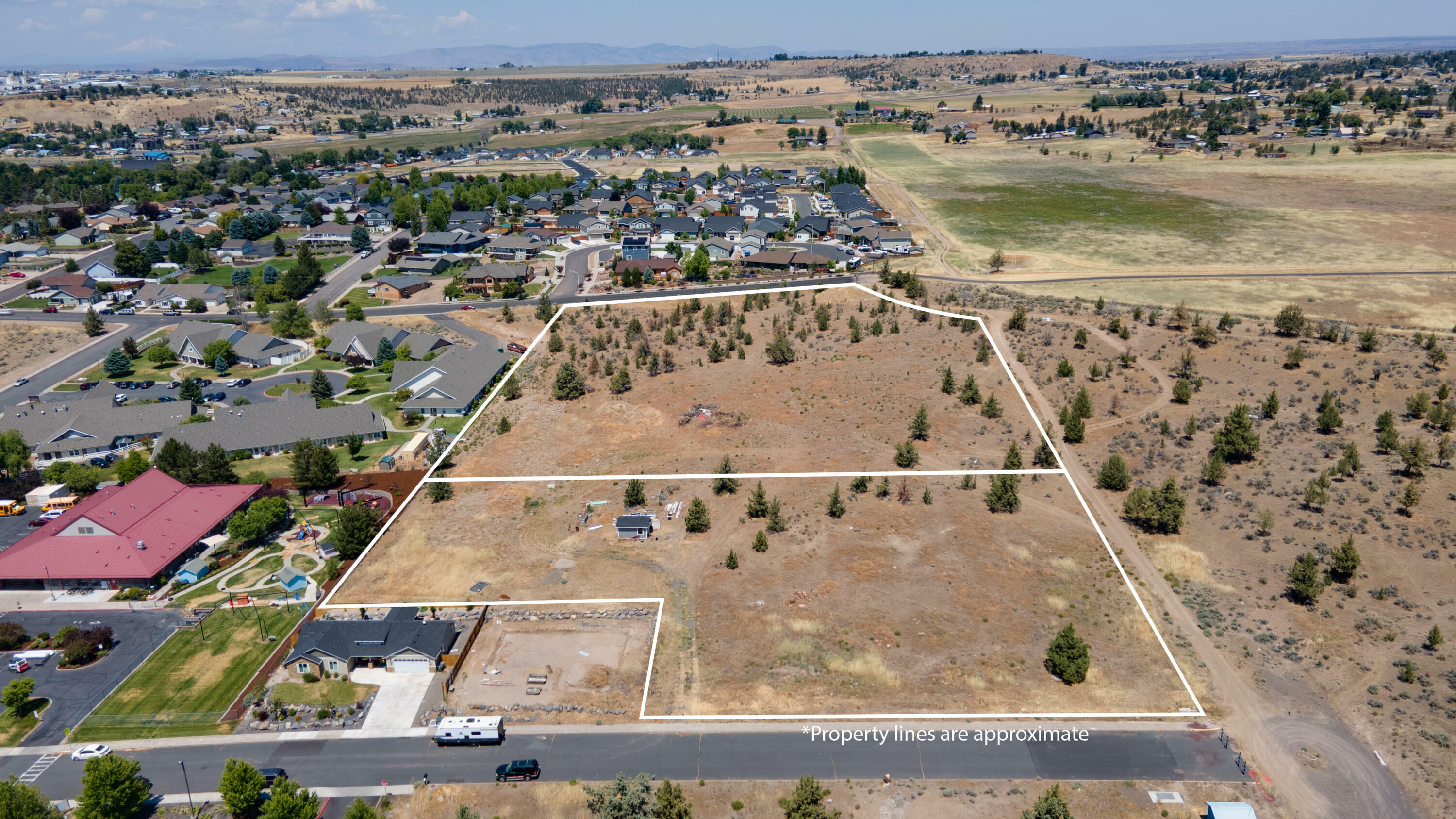 Property Photo: NE A Street Tl102 OR 97741