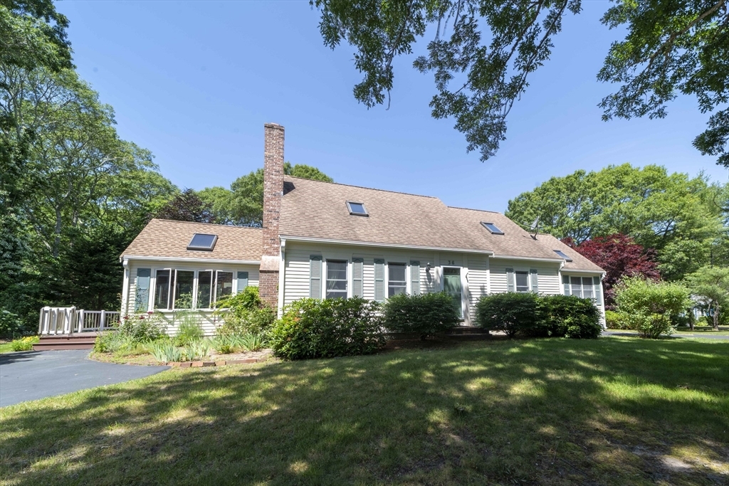36 Sadys Ln  Falmouth MA 02536 photo