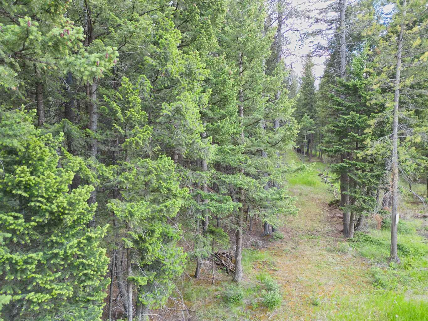 Property Photo: 8728 24 Avenue AB T0K 0M0