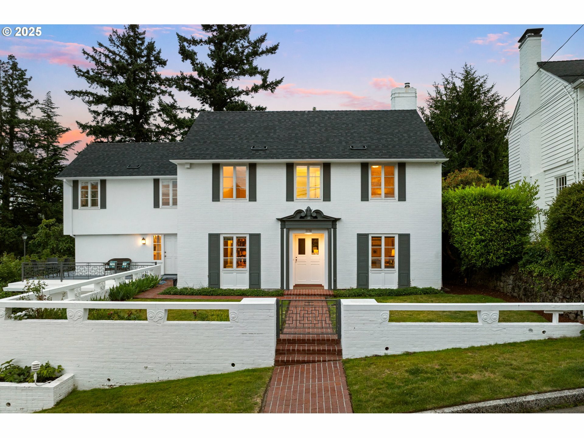 Property Photo: 1136 SW Davenport St OR 97201