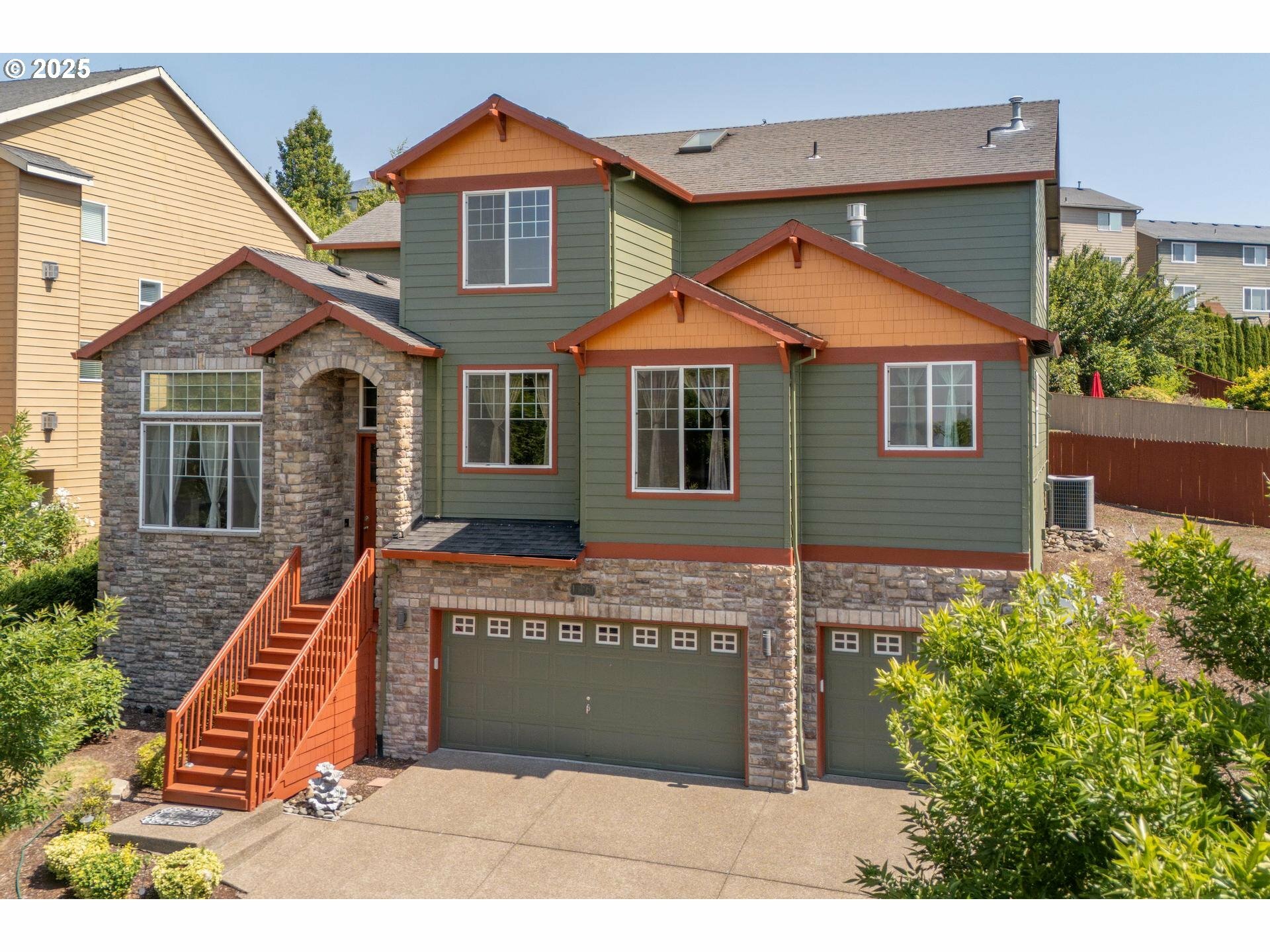 13061 SE Meadehill Ave  Happy Valley OR 97086 photo