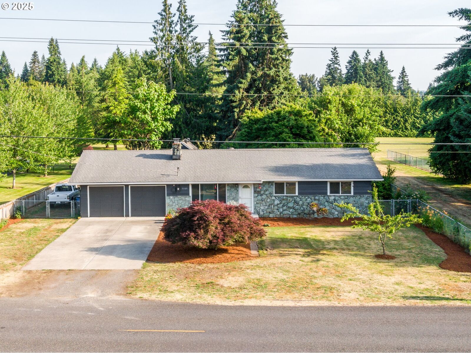Property Photo: 3109 NW 151st St WA 98685