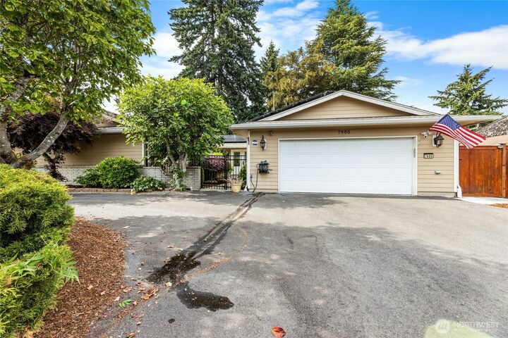 Property Photo: 7605 Onyx Drive SW WA 98498