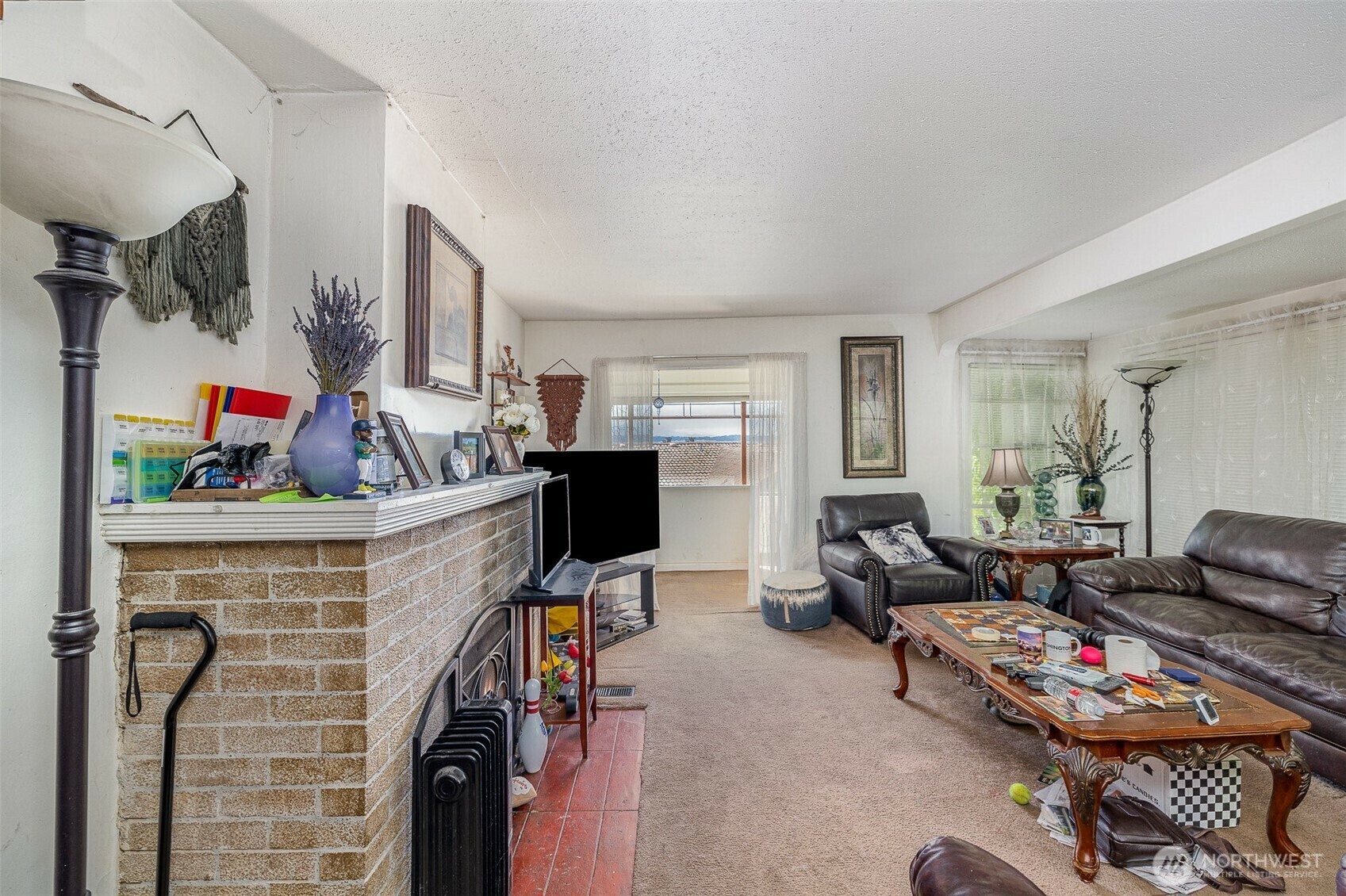 Property Photo:  2159  52nd Avenue SW  WA 98116 