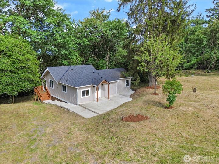 4627 S 140th Street  Tukwila WA 98168 photo