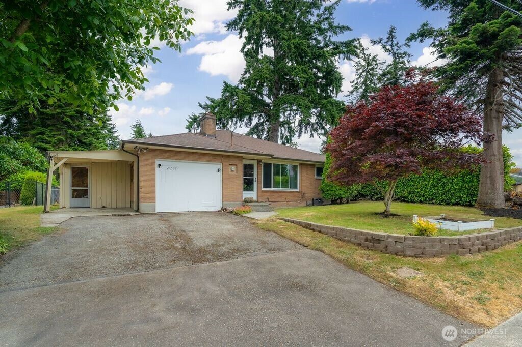 Property Photo: 24602 Marine View Drive S WA 98198