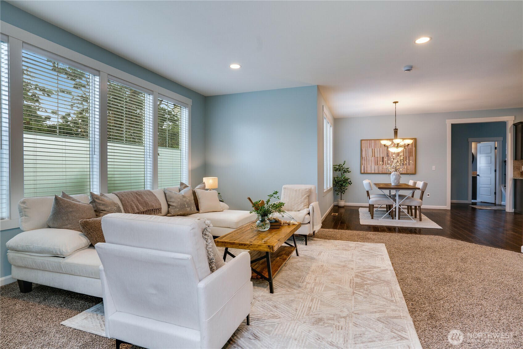 Property Photo:  6407  83rd Avenue Ct W  WA 98467 