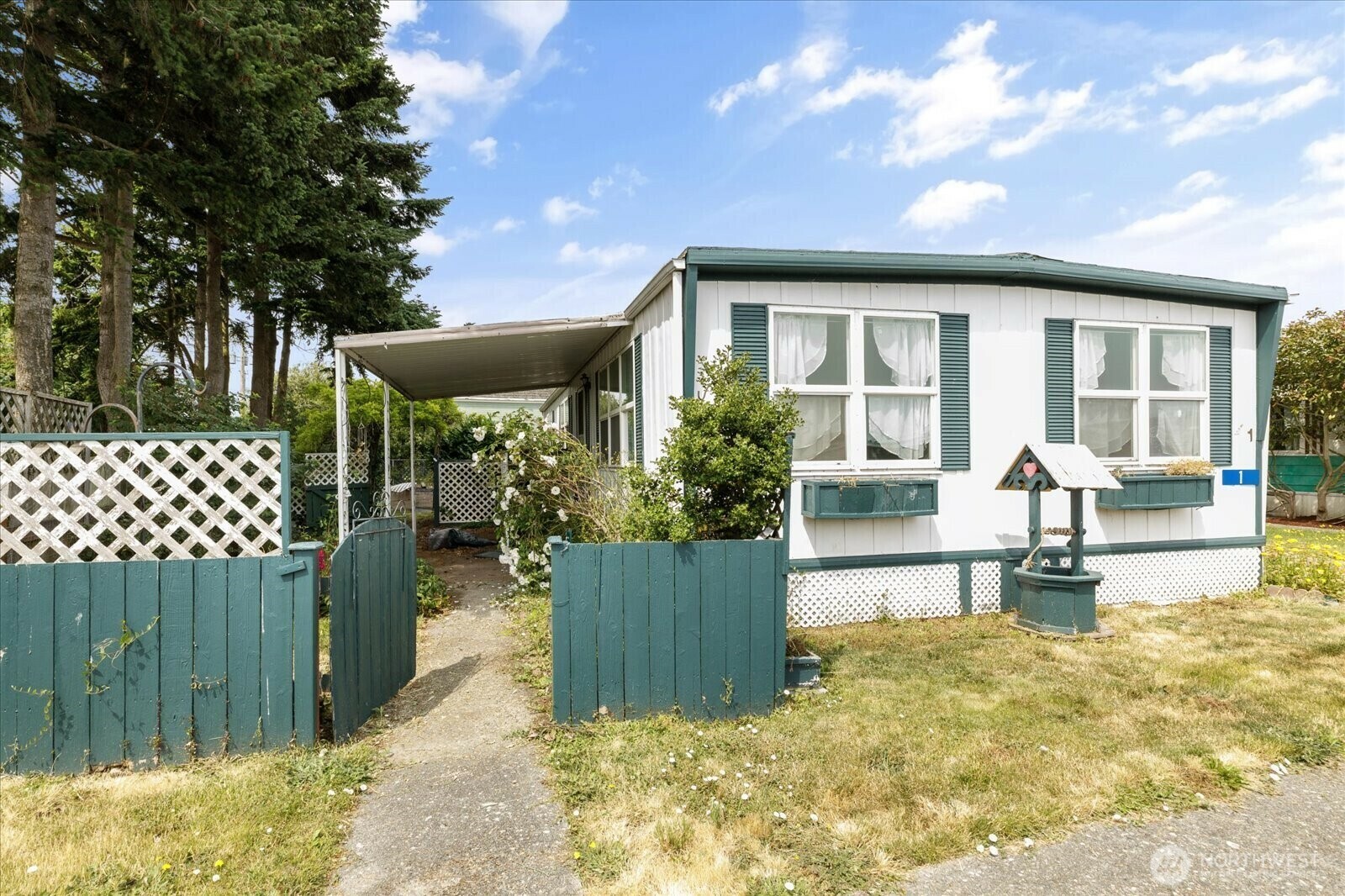 Property Photo: 701 S Main Street 1 WA 98239