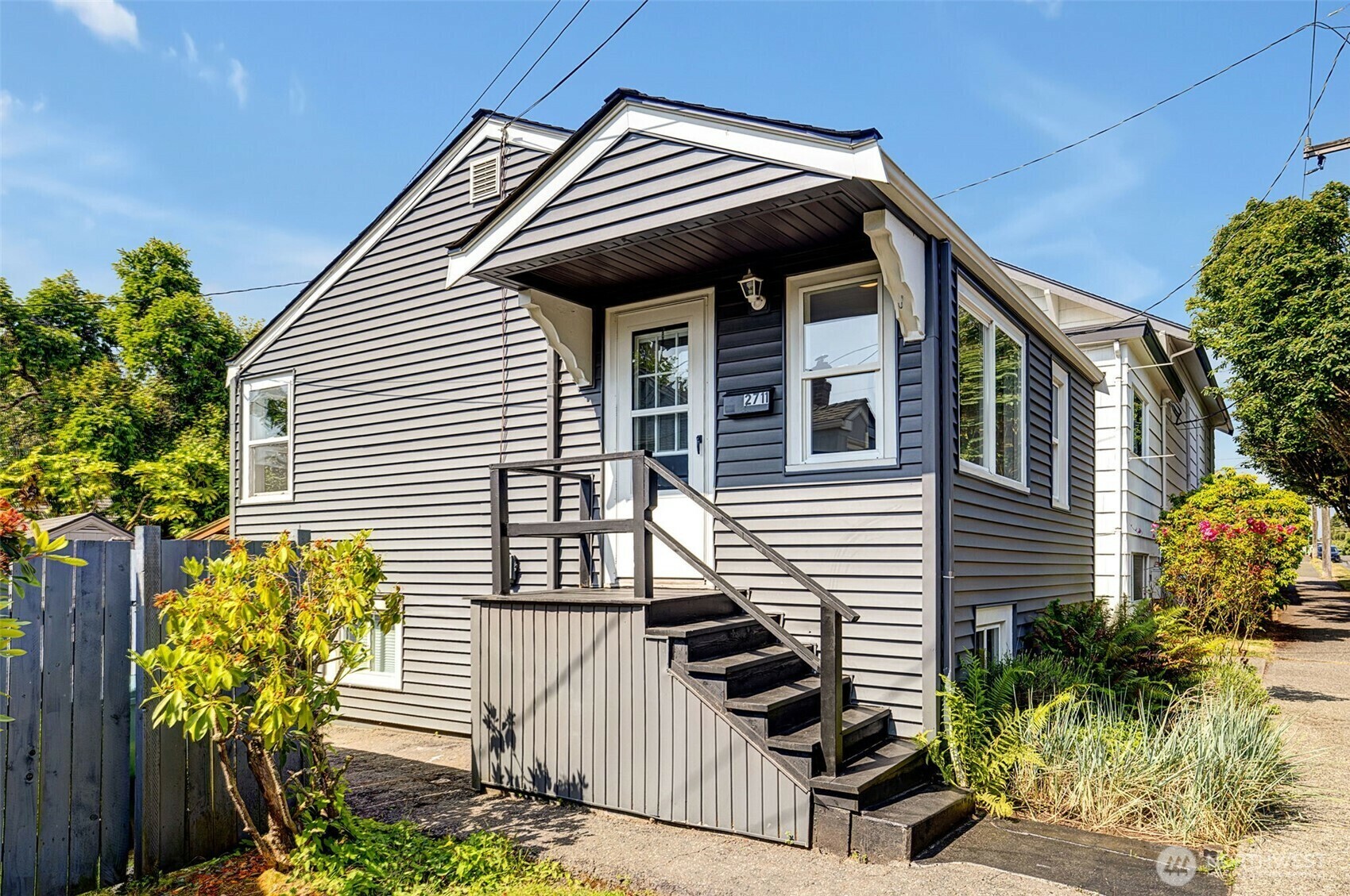 Property Photo: 2711 NW 80th Street WA 98117