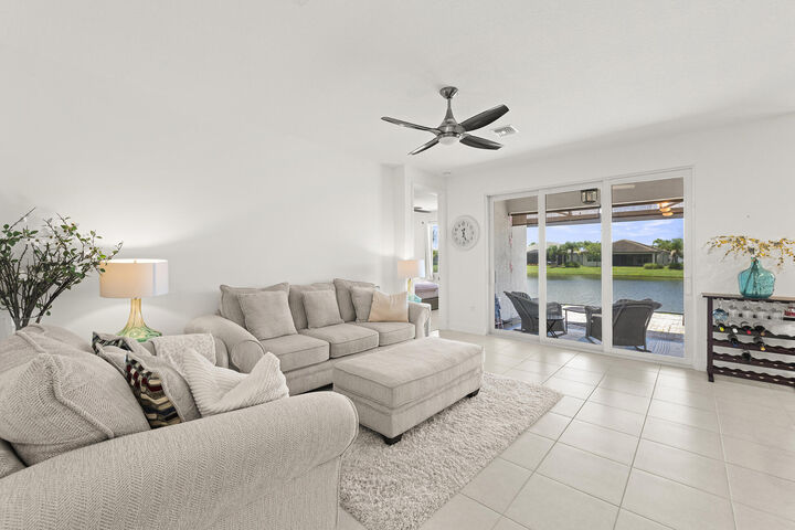 Property Photo: 11977 SW Jasper Lake Way FL 34987