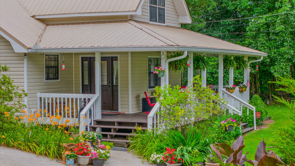 Property Photo:  1425/1421 Wiggs Drive  GA 30721 