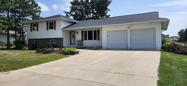 Property Photo: 536 Santa Maria Drive WI 53911