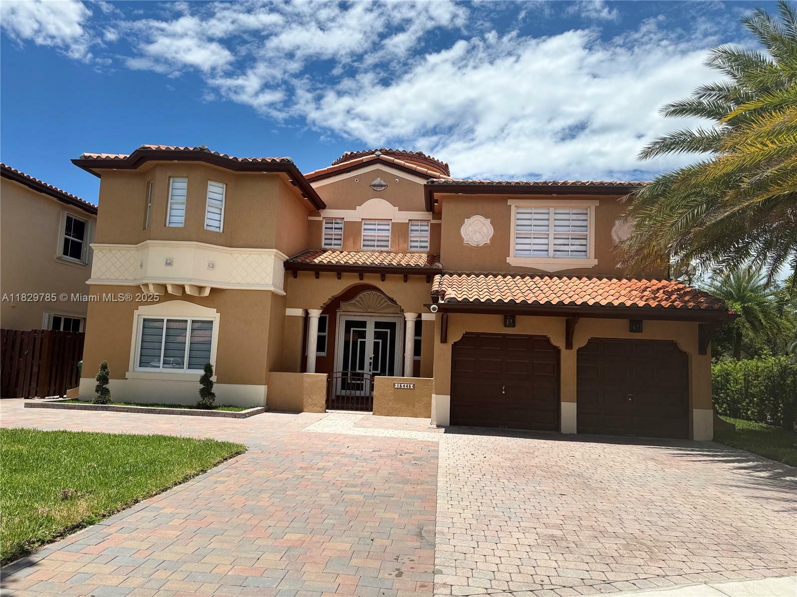 15445 SW 26th Ter  Miami FL 33185 photo