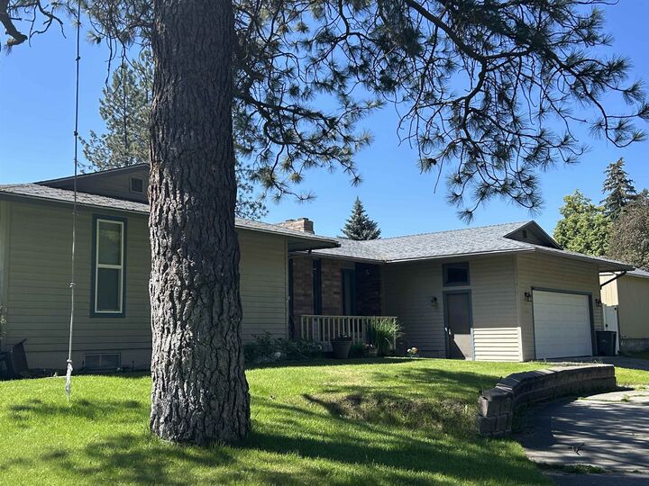 Property Photo:  15310 N Cincinnati St  WA 99208 