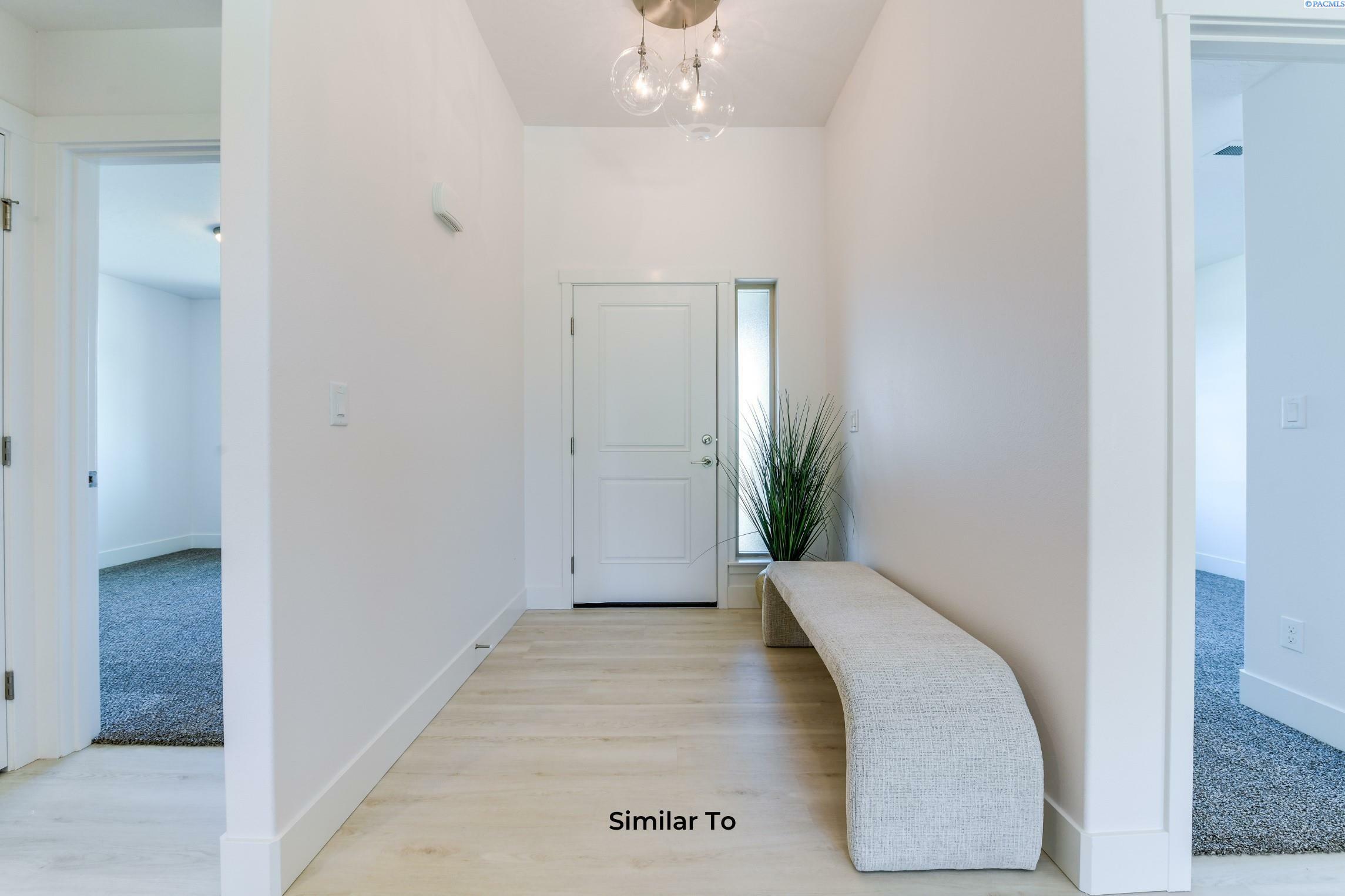Property Photo:  2888 S Roosevelt St  WA 99338 