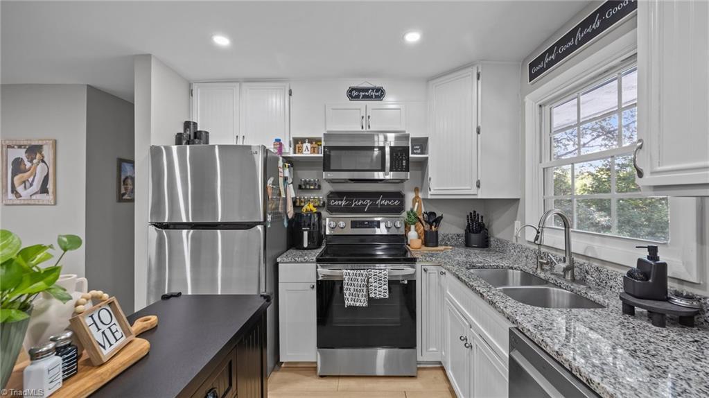Property Photo: 151 Sparrow Road NC 27288