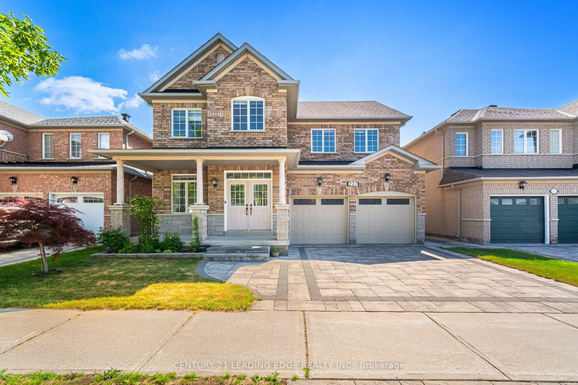 227 Ridgecrest Road  Markham ON L6C 2W8 photo