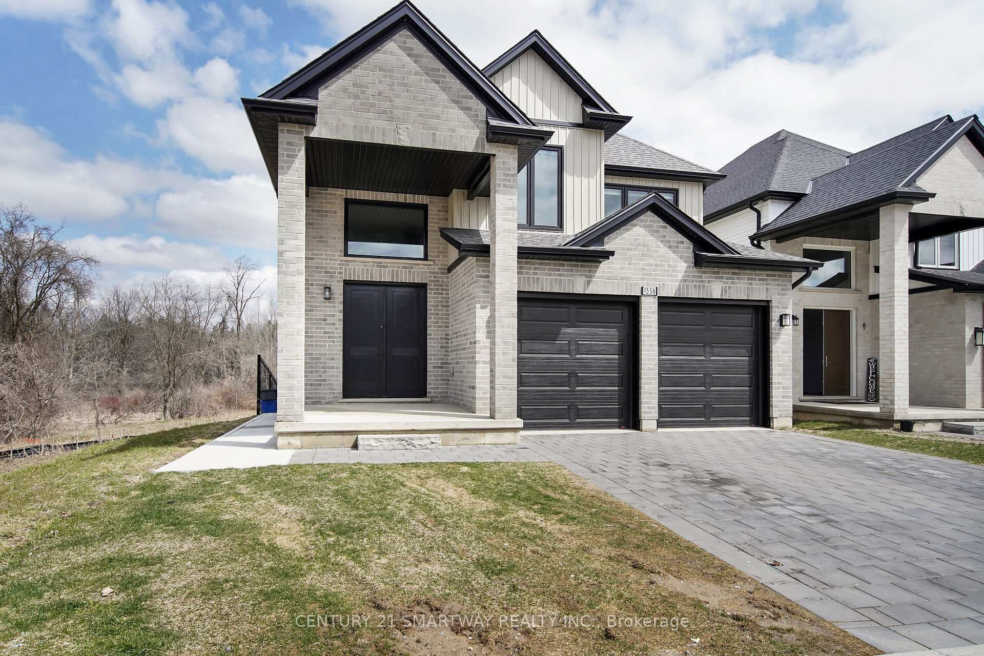 Property Photo: 1558 Chickadee Trail ON N6M 0K1