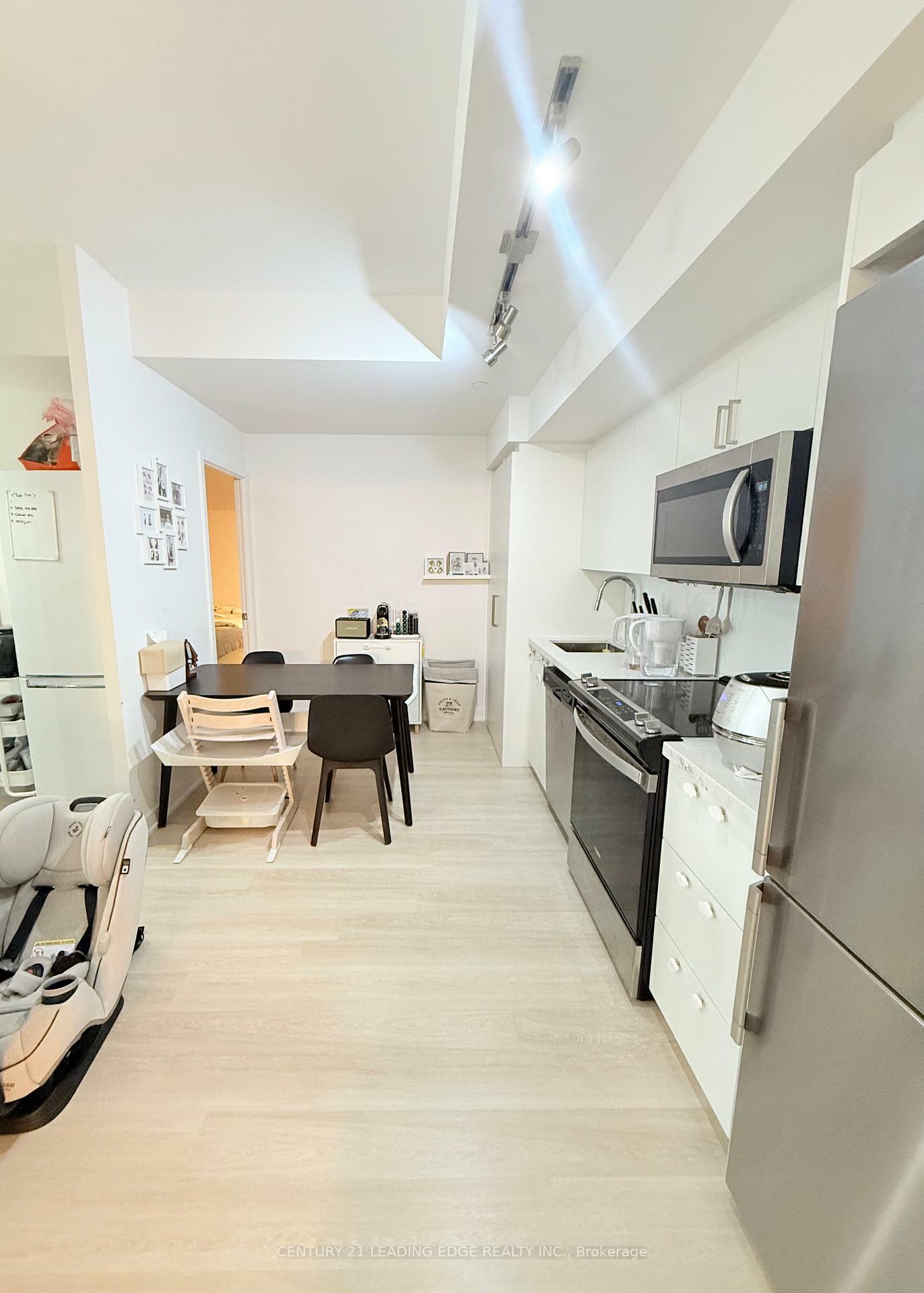 Property Photo: 30 Tretti Way 904 ON M3H 0E3