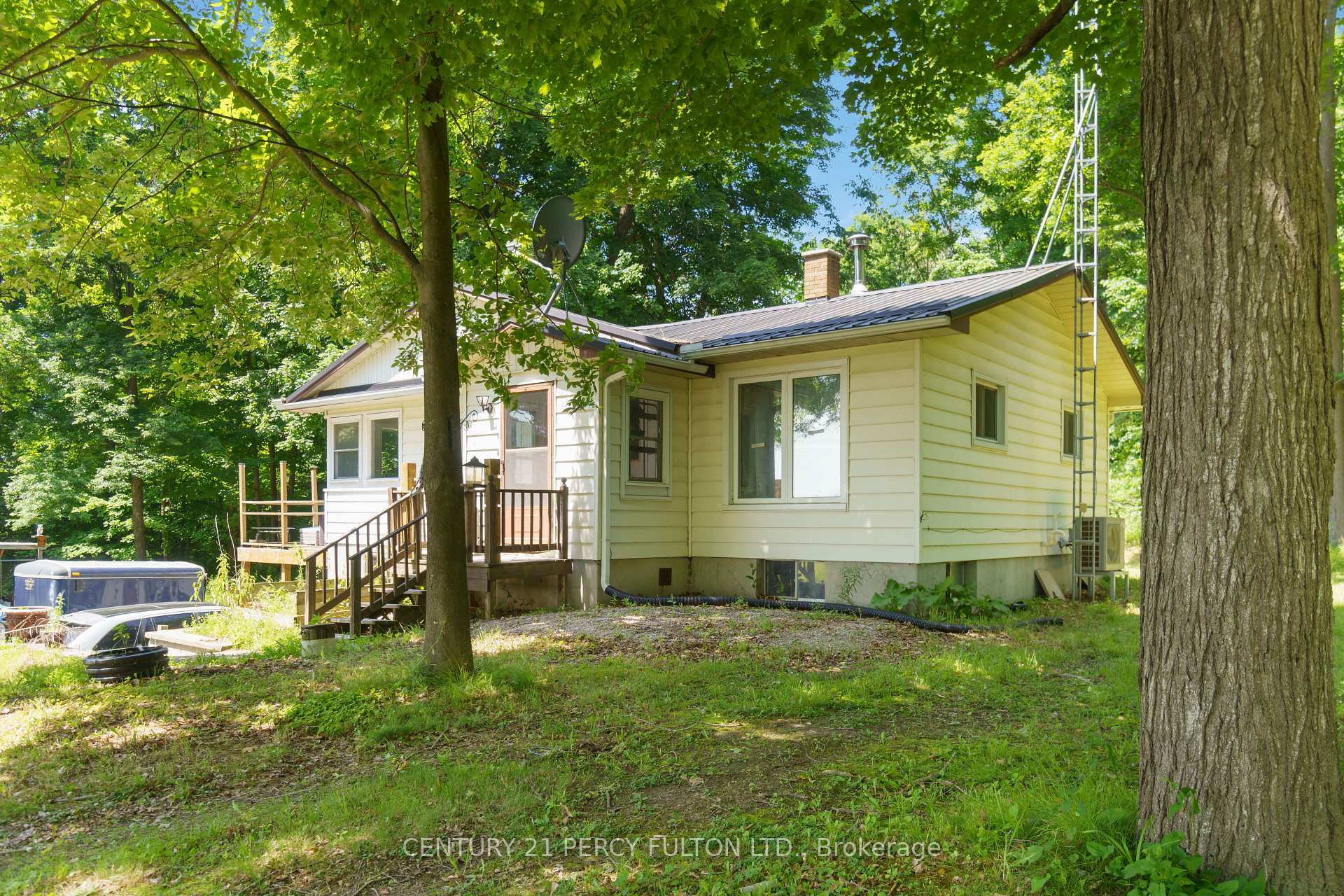 Property Photo: 3752 Scotch Line Road ON K7H 3C5