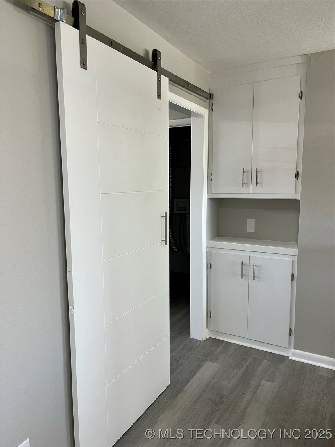 Property Photo: 3220 S Knoxville Avenue 15 OK 74135