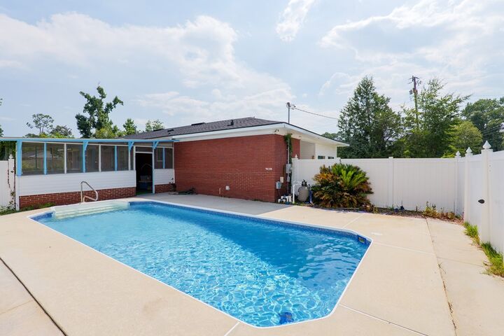 Property Photo:  2919 Thea Ln  GA 31602 
