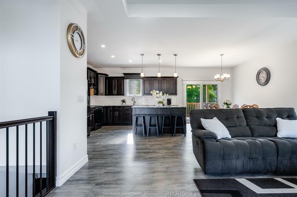 Property Photo: 6 Lisa St ON N0P 2P0