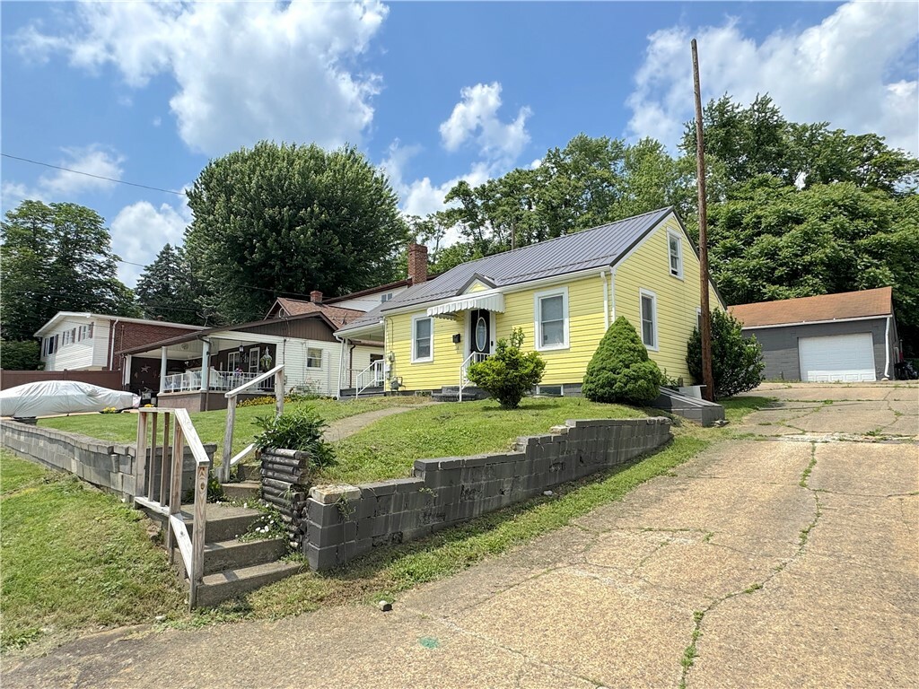 Property Photo: 110 Harbison Ave PA 15461