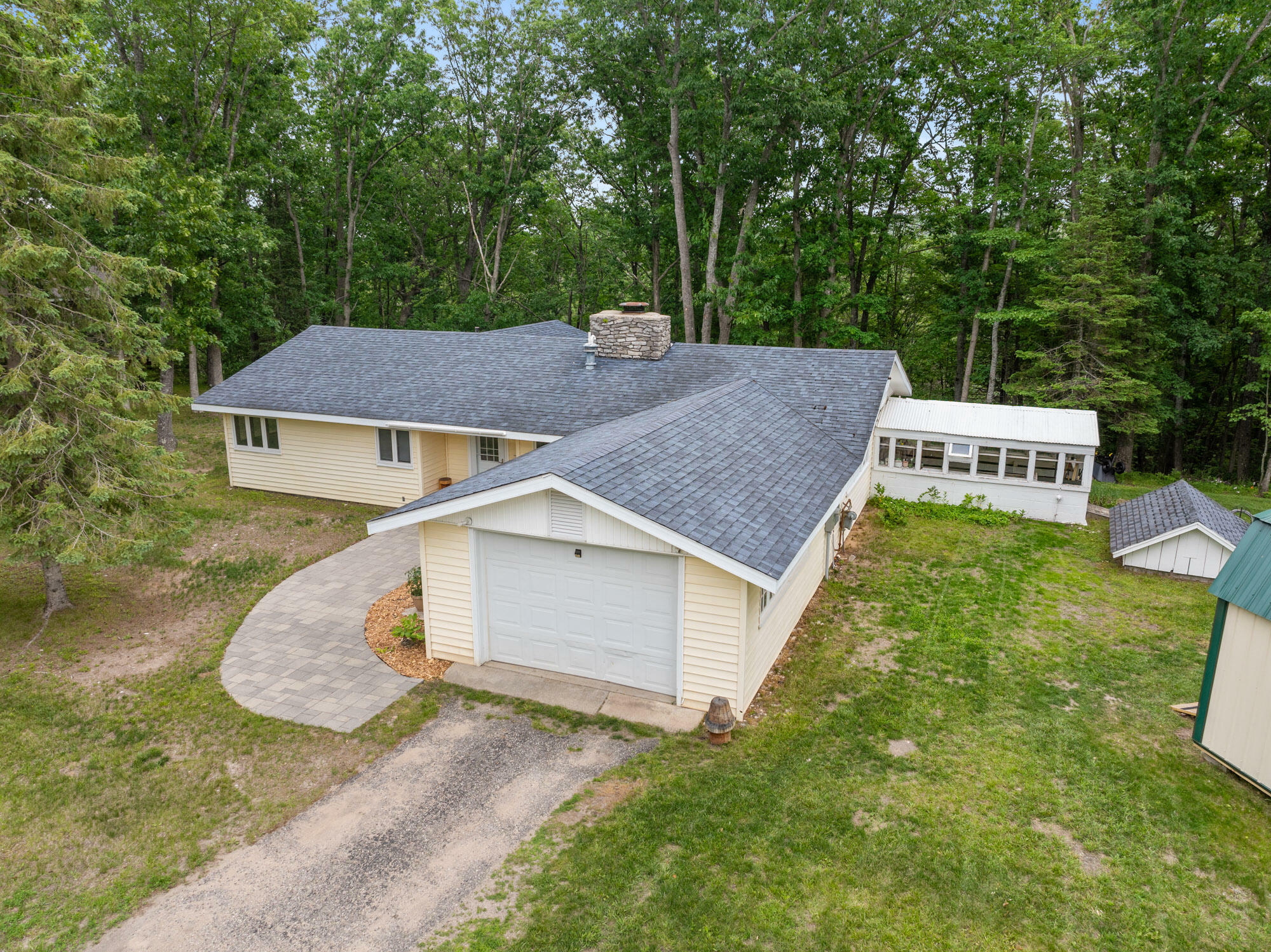 6429 S Straits Highway  Indian River MI 49749 photo