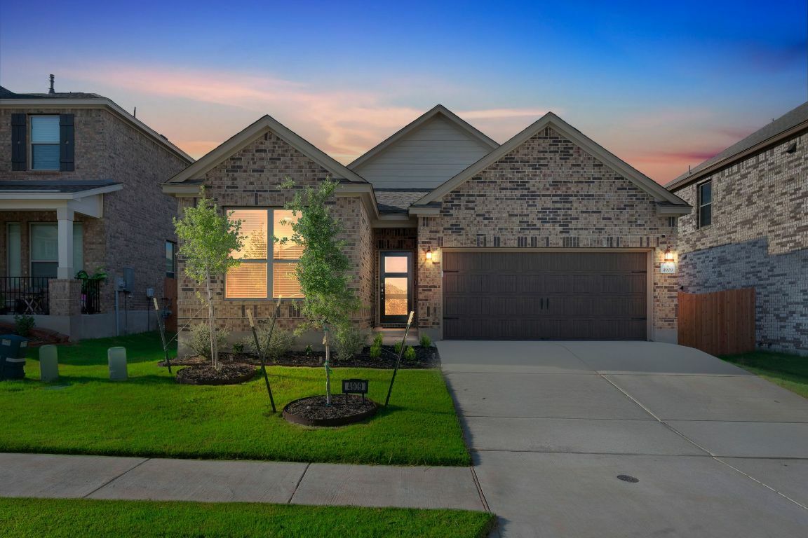 Property Photo: 4909 Teverola Drive TX 78665