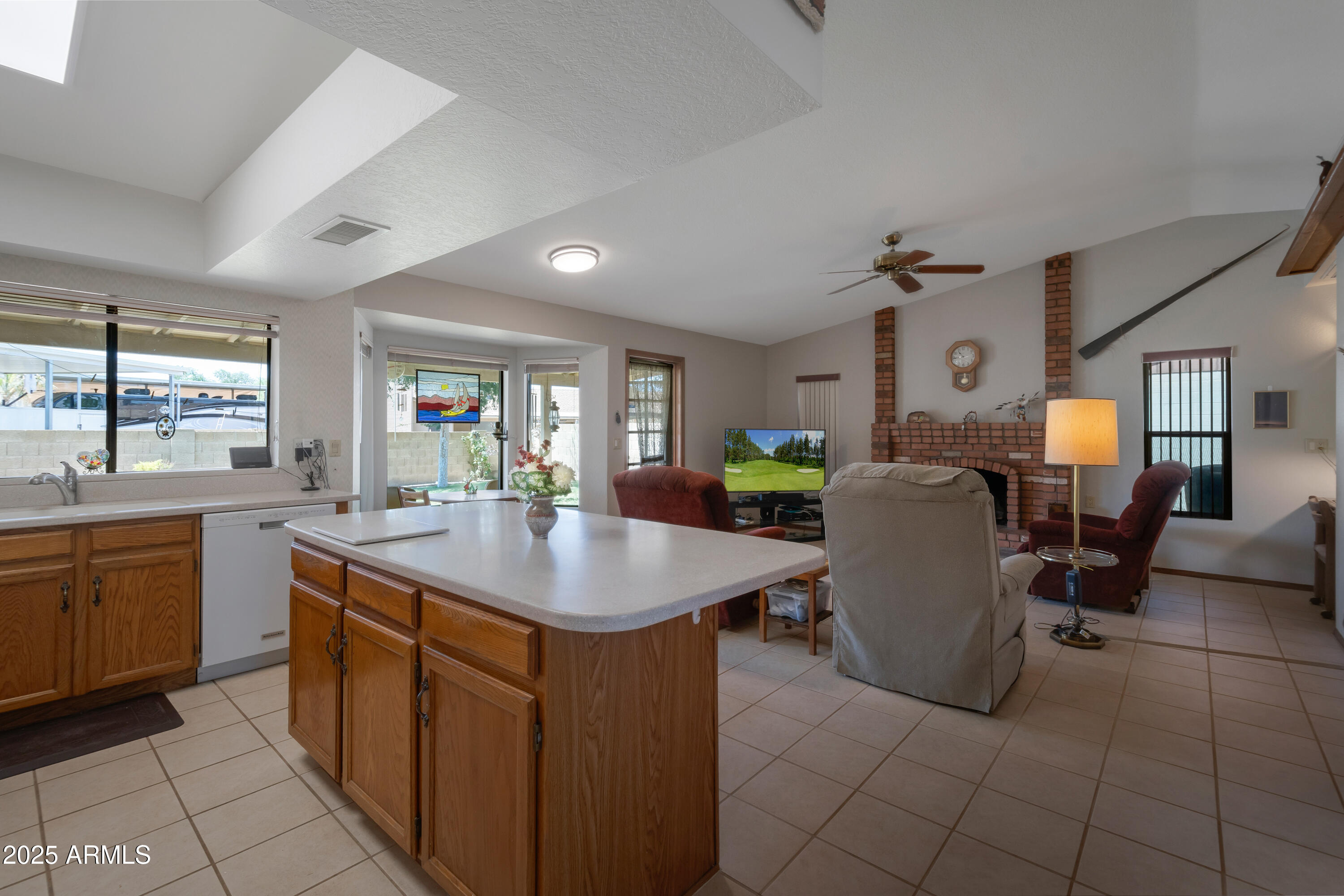 Property Photo: 3227 W Kristal Way AZ 85027