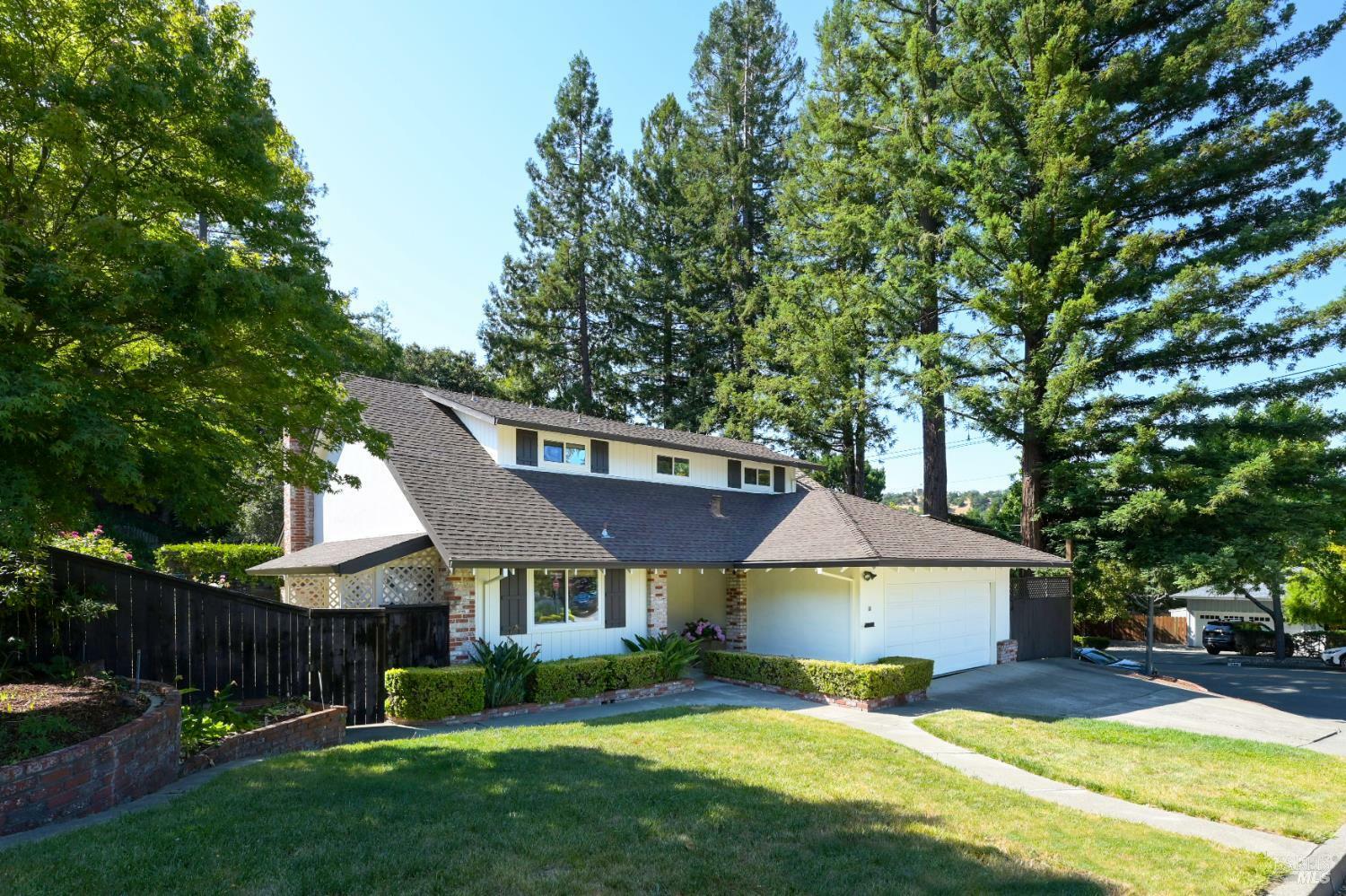 Property Photo:  10 Pebble Beach Drive  CA 94949 