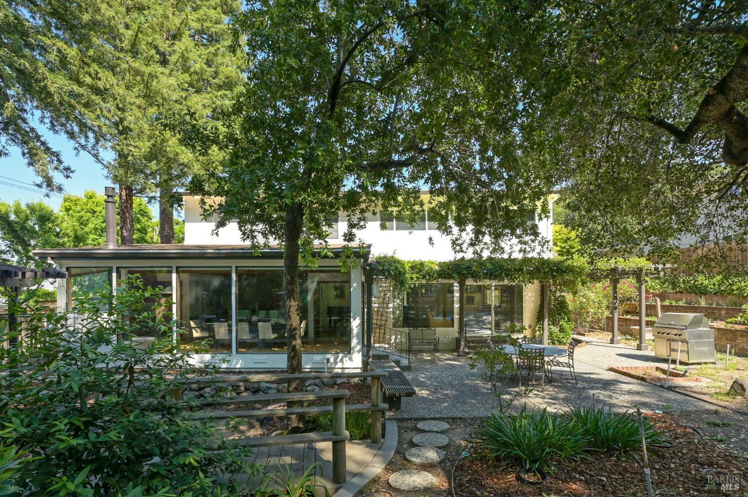 Property Photo:  10 Pebble Beach Drive  CA 94949 