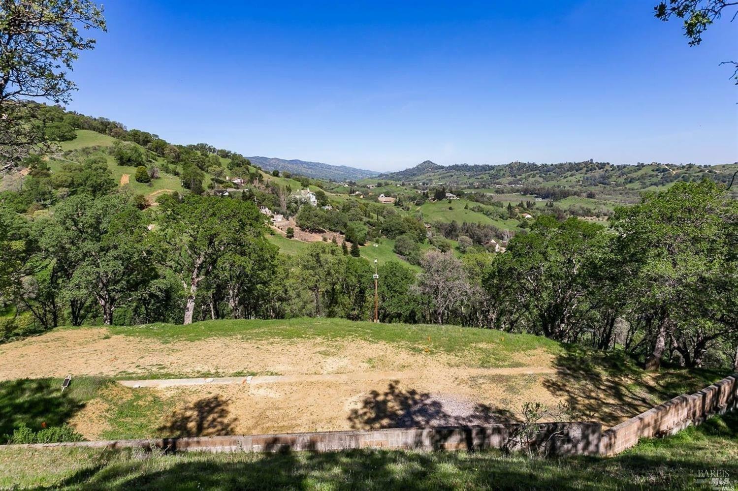 Property Photo: 6953 La Vera Court CA 95688