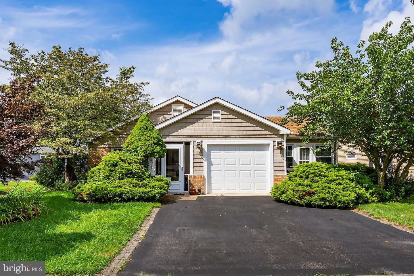 Property Photo: 32 Saint Paul Pl Place NJ 08759