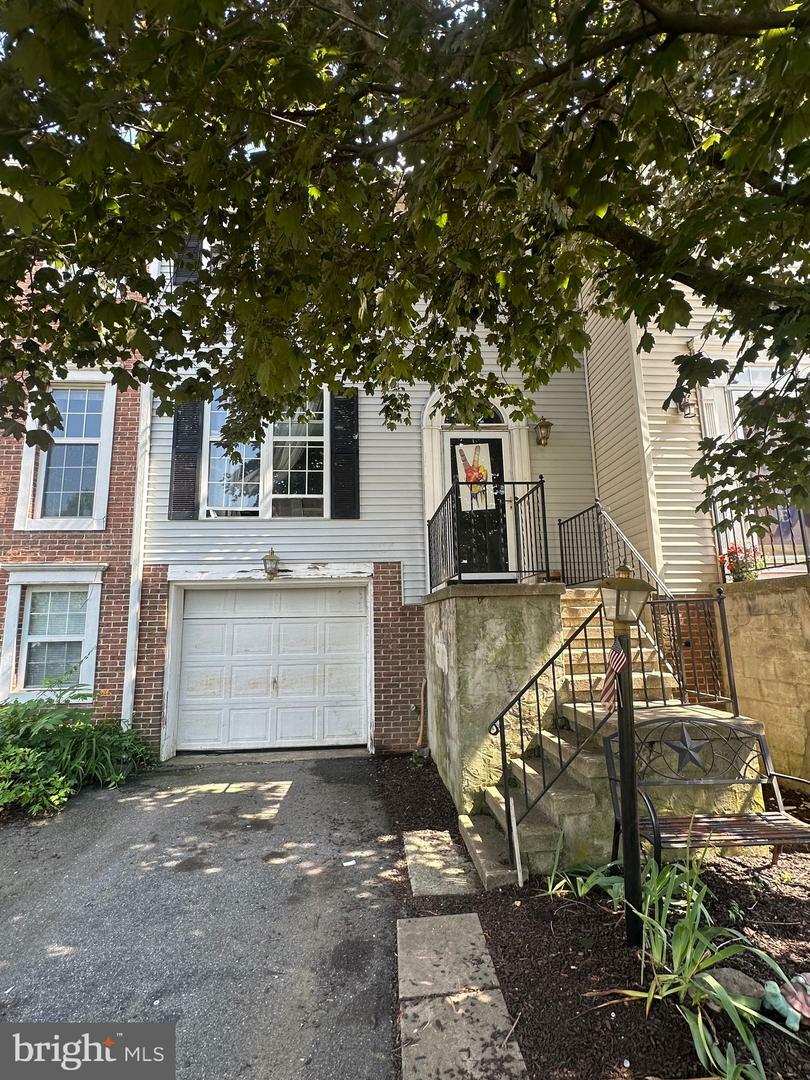 Property Photo: 42 Brookfield Road PA 17543