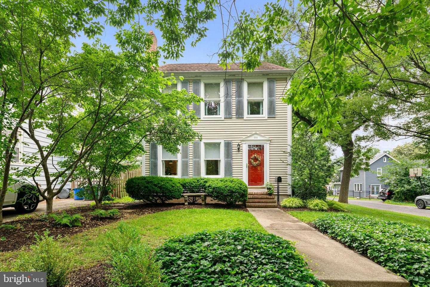 333 S Atlantic Avenue  Haddonfield NJ 08033 photo