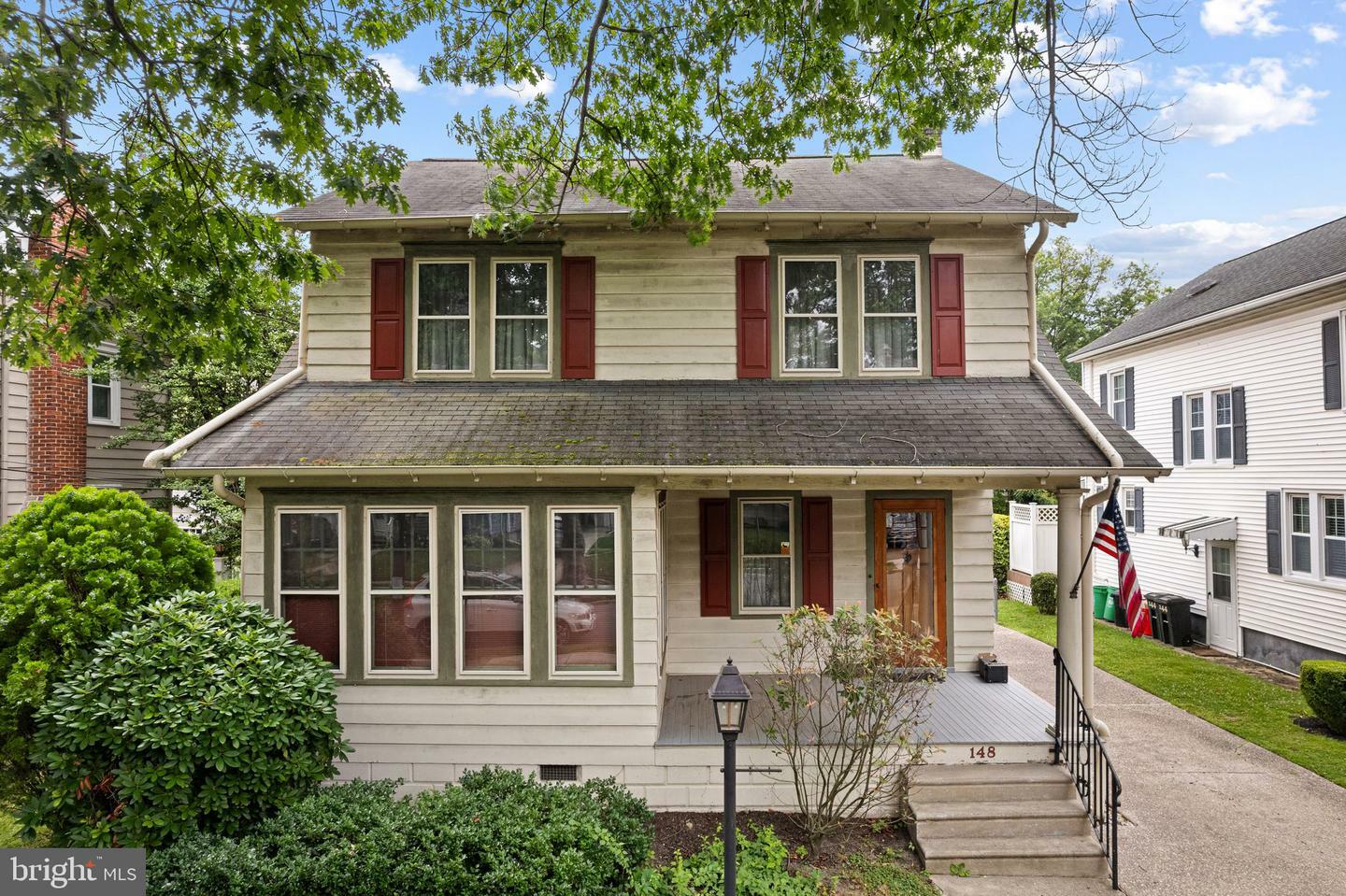 Property Photo:  148 Ardmore Avenue  NJ 08033 