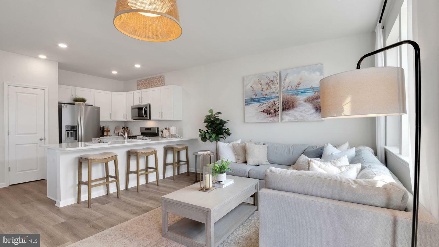 Property Photo:  28 Whaler Drive  NJ 08078 