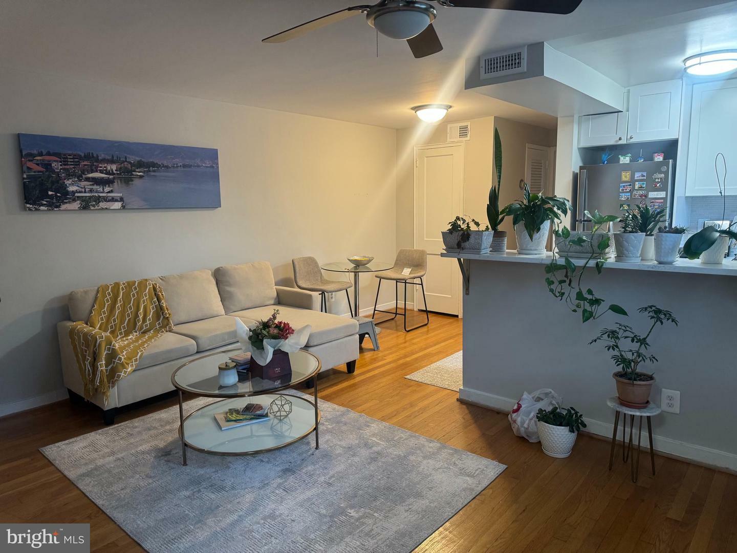 Property Photo:  131 S Courthouse Road 2  VA 22204 