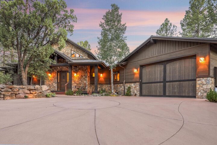 Property Photo: 2903 E Lions Pocket AZ 85541